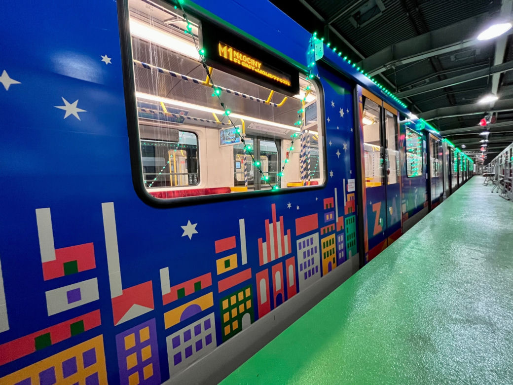 Świąteczne metro w Warszawie