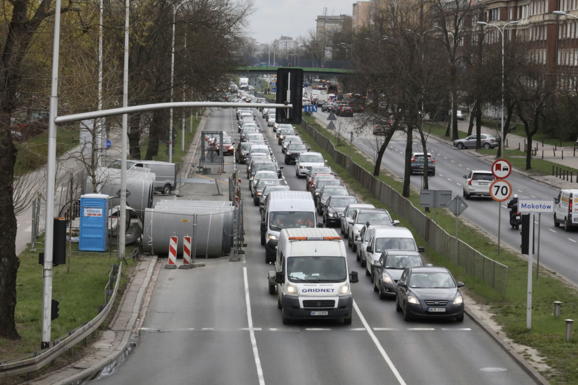 Będzie trudniej wyjechać z Mokotowa. Drogowcy zwężą Wisłostradę!