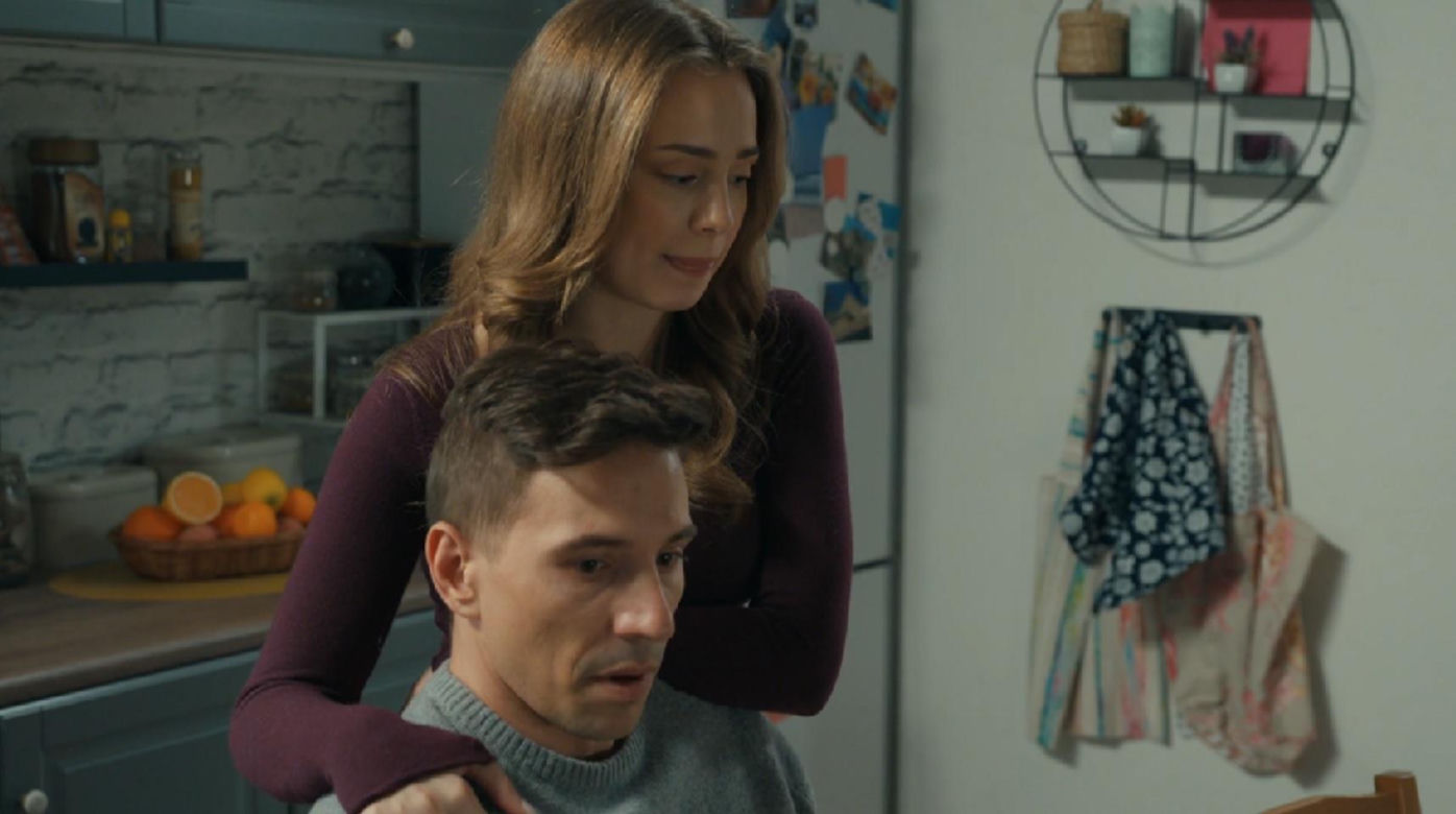 Barwy szczęścia, odcinek 3160. Oliwka (Wiktoria Gąsiewska), Tomasz (Jakub Sokołowski)