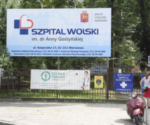 Wypisali emeryta o północy ze szpitala