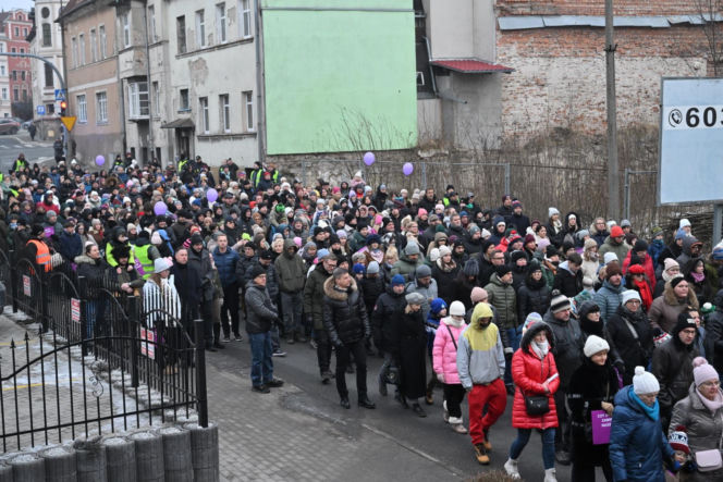Marsz Ciszy przeszedł ulicami Jeleniej Góry