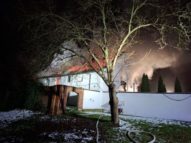 Pożar stadniny w Mosznie