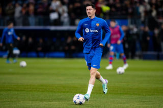 Udany powrót Barcelony na Camp Nou w LM! Kounde bohaterem, nieuznany gol Lewandowskiego [SKRÓT]