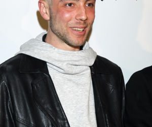 Debiutował jako Magik w Jesteś Bogiem. Tak na przestrzeni lat zmienił się Marcin Kowalczyk