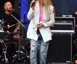 Sylwia Grzeszczak na festiwalu Top of the Top 2019