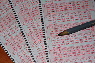 Wyniki Lotto. Sprawdź wyniki Lotto 4.08.2020 godz. 14:00! Losowania Multi Multi, Kaskada, Super Szansa