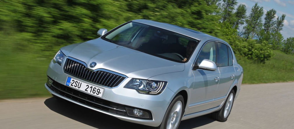 Limuzyna Skoda Superb 