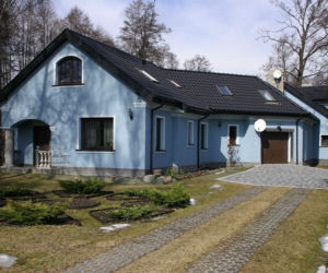Elewacje domów: jakie wybrać kolory ścian?