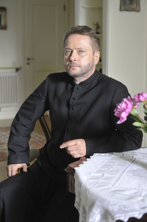 ARTUR ŻMIJEWSKI - "OJCIEC MATEUSZ"