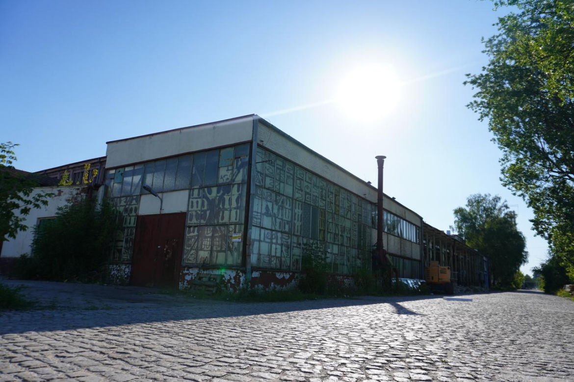 Lublin. W XX wieku to miejsce tętniło życiem. Jak dziś wygląda teren po dawnej Fabryce Samochodów Ciężarowych na Tatarach?