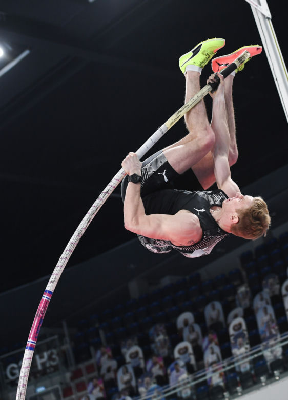 Copernicus Cup 2021: Wielkie gwiazdy lekkiej atletyki, rekordy i kartony na trybunach