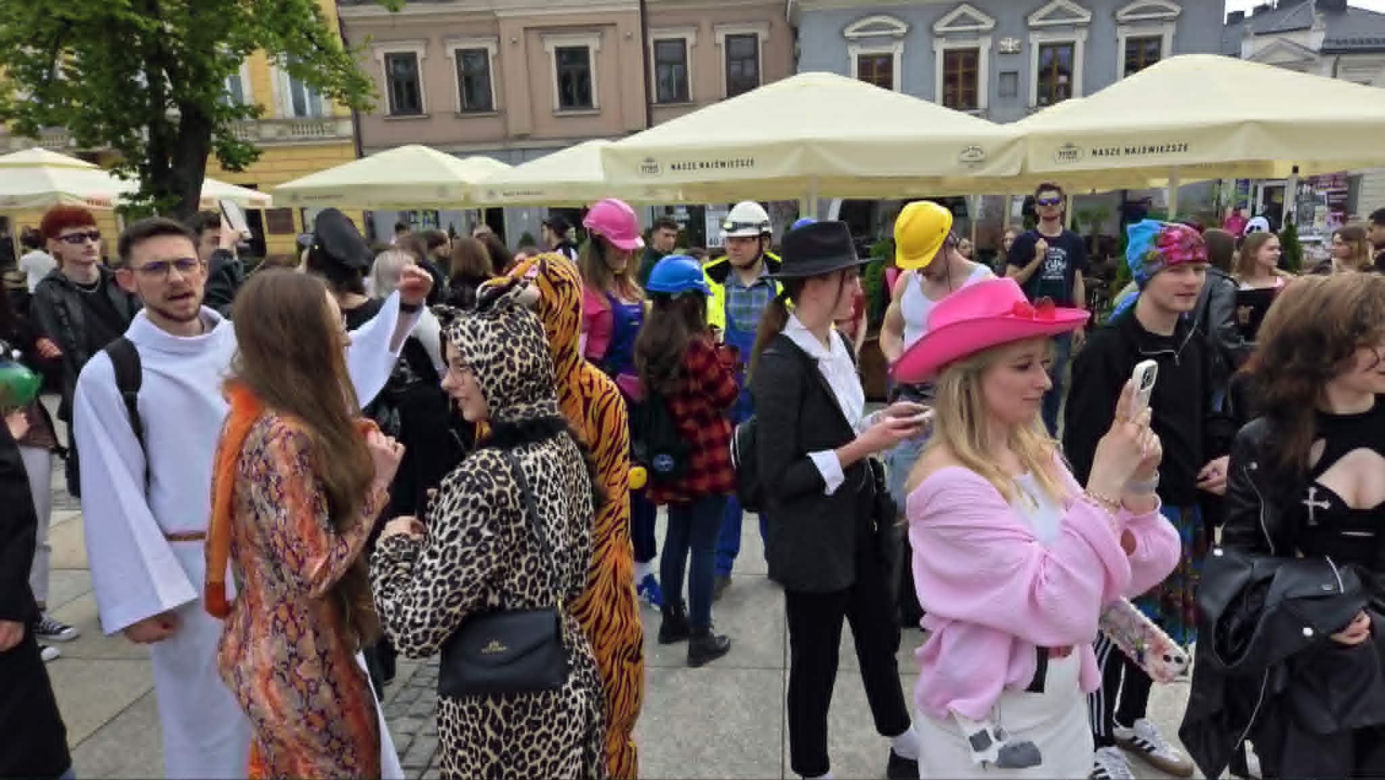 Juwenalia 2026 w Kielcach. Barwny korowód przeszedł ulicami miasta