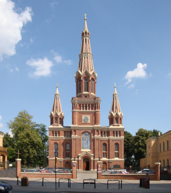 Łódź. Kościół  pw. Najświętszego Imienia Jezus