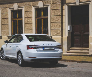 Skoda Superb lifting 2020