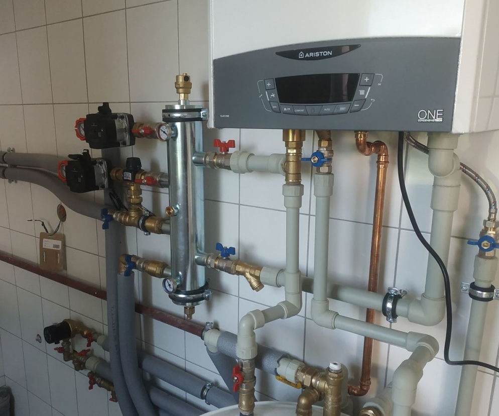 instalacja z zaworem termostatycznym