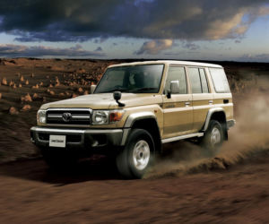 Toyota Land Cruiser J7