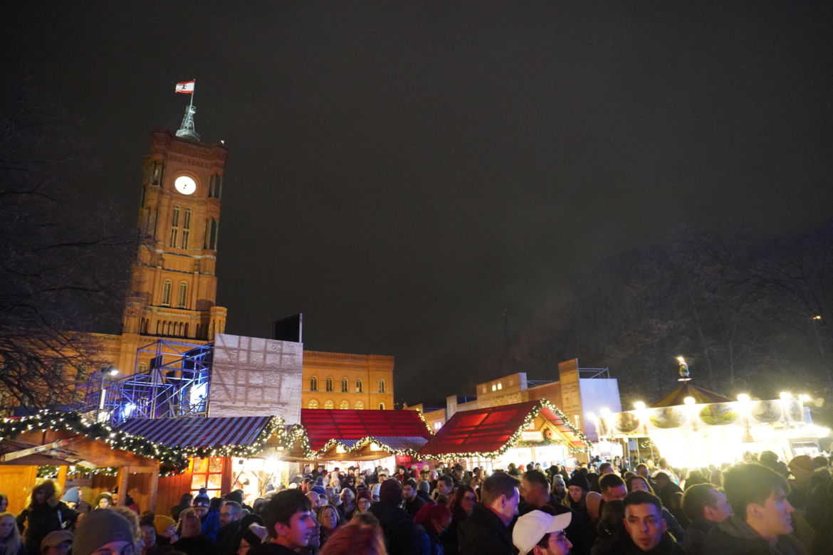 Weeihnachtsmarkt na Alexanderplatz