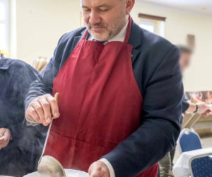 Minister Waldemar Żurek poleca na Wielkanoc żurek