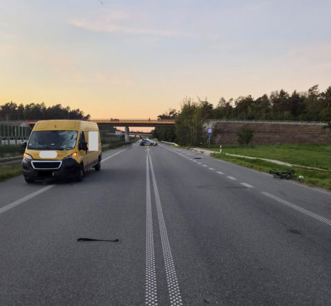 Śmiertelny wypadek pod Puławami. Rowerzysta zginął na miejscu