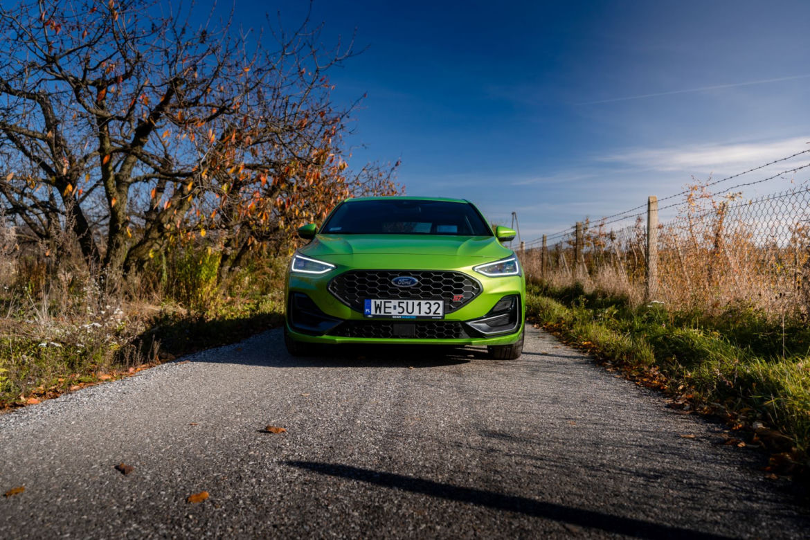 Ford Focus ST X 2.3 EcoBoost 280 KM M6
