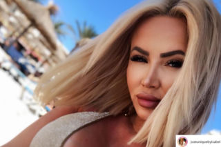 Królowe życia - Izabela Macudzińska: wiek, sklep, Instagram, włosy. Kim jest uczestniczka programu TTV?
