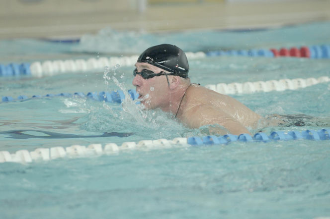 Karol Strasburger ćwiczy