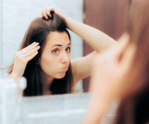 Siwiejesz? To może być efekt stresu. Naukowcy odkryli mechanizm, który potrafi przywrócić pigment