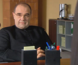 Ranczo 8 sezon odc. 94. Ksiądz (Cezary Żak)
