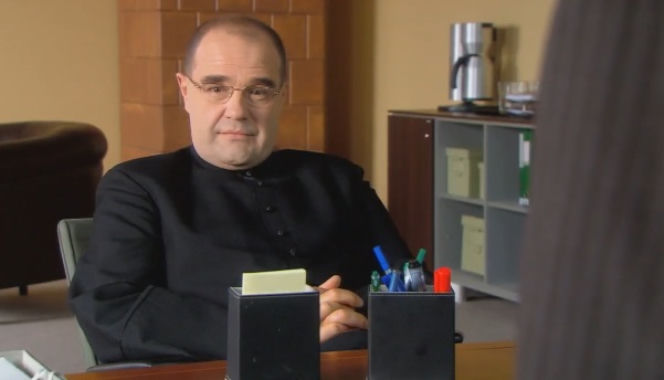 Ranczo 8 sezon odc. 94. Ksiądz (Cezary Żak)