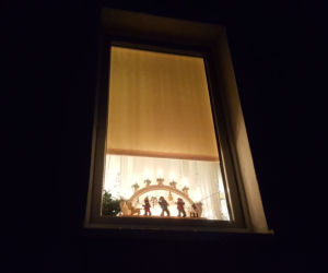 Domy i balkony w Bydgoszczy oświetlone i przystrojone