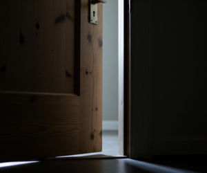 35-latek zabarykadował się w Lęborku. Dlaczego przetrzymuje kobietę?