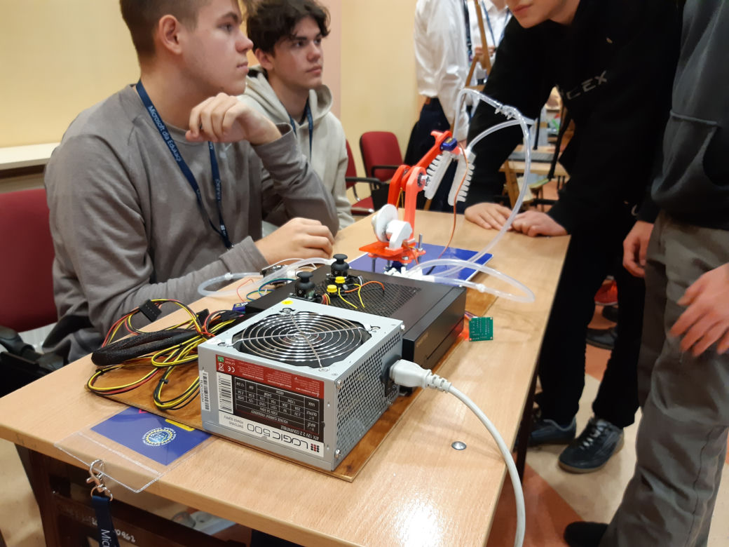 Prototypy na Festialu Nauki Explory w Tarnowie