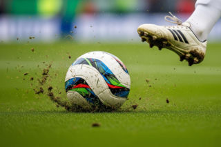 Lechia Gdańsk – Pogoń Szczecin w Ekstraklasie. Kto zaskoczył rywala jeszcze przed przerwą?