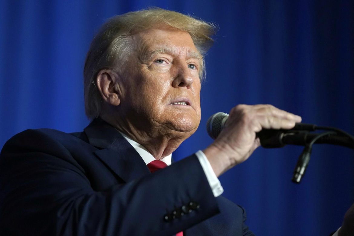 Trump wreszcie poleci do pustoszonej ogniem Kalifornii. "Miałem jechać wczoraj, ale polecę jako prezydent"