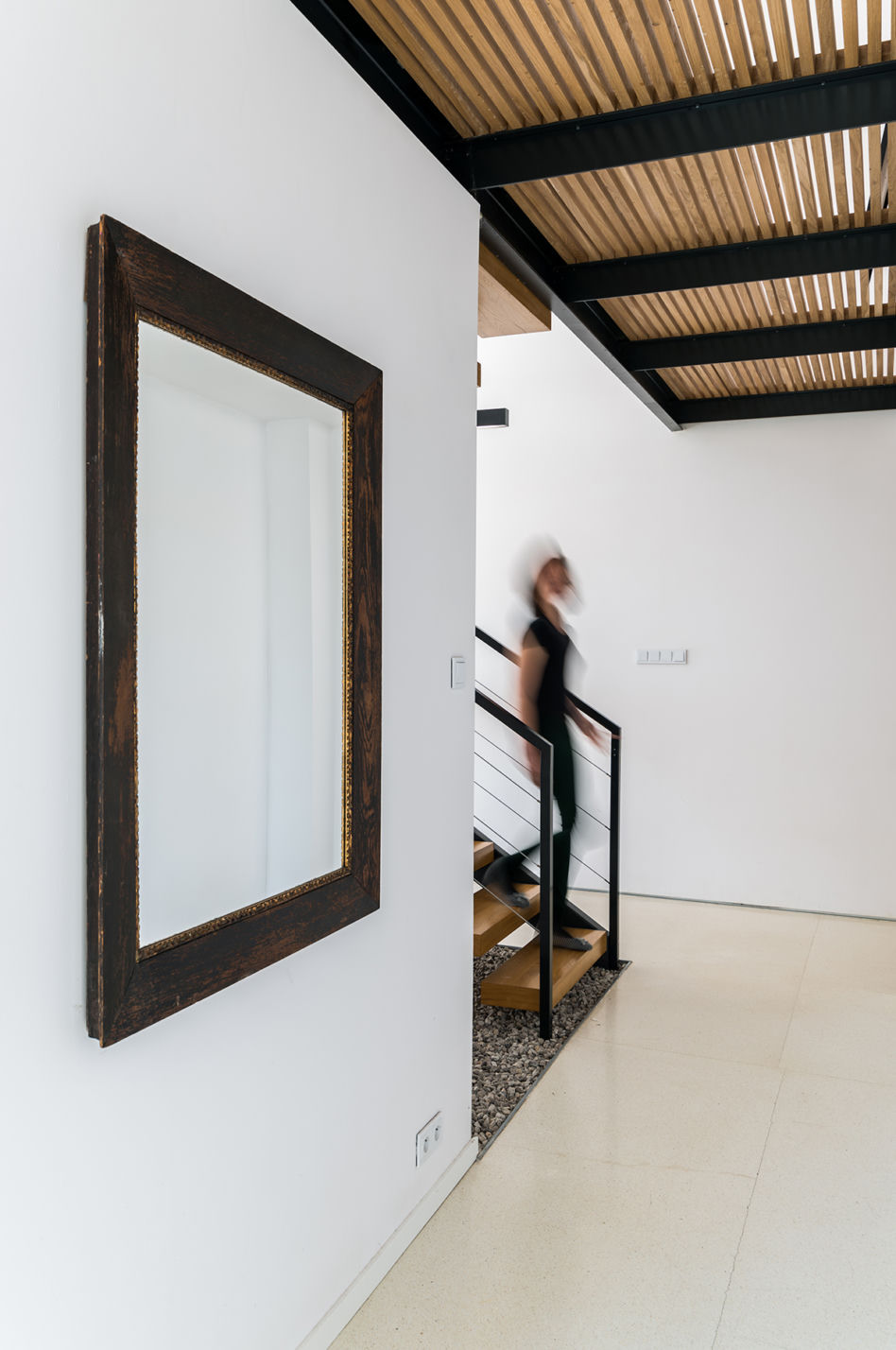 Dom na Jurze, Kropka Studio