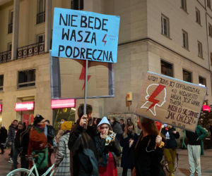 Kobiety protestują w Warszawie. Ogólnopolski Strajk Kobiet