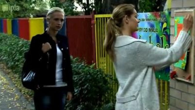PRZYJACIÓŁKI odc. 9. Marzena (Anna Gzyra), była żona Piotra i Inga (Małgorzata Socha)