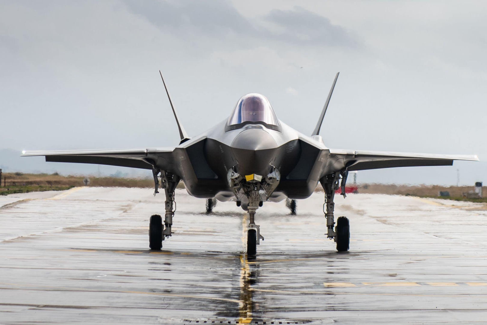 F-35I Adir w akcji. Jak samolot zapewnia Izraelowi przewagę w powietrzu?