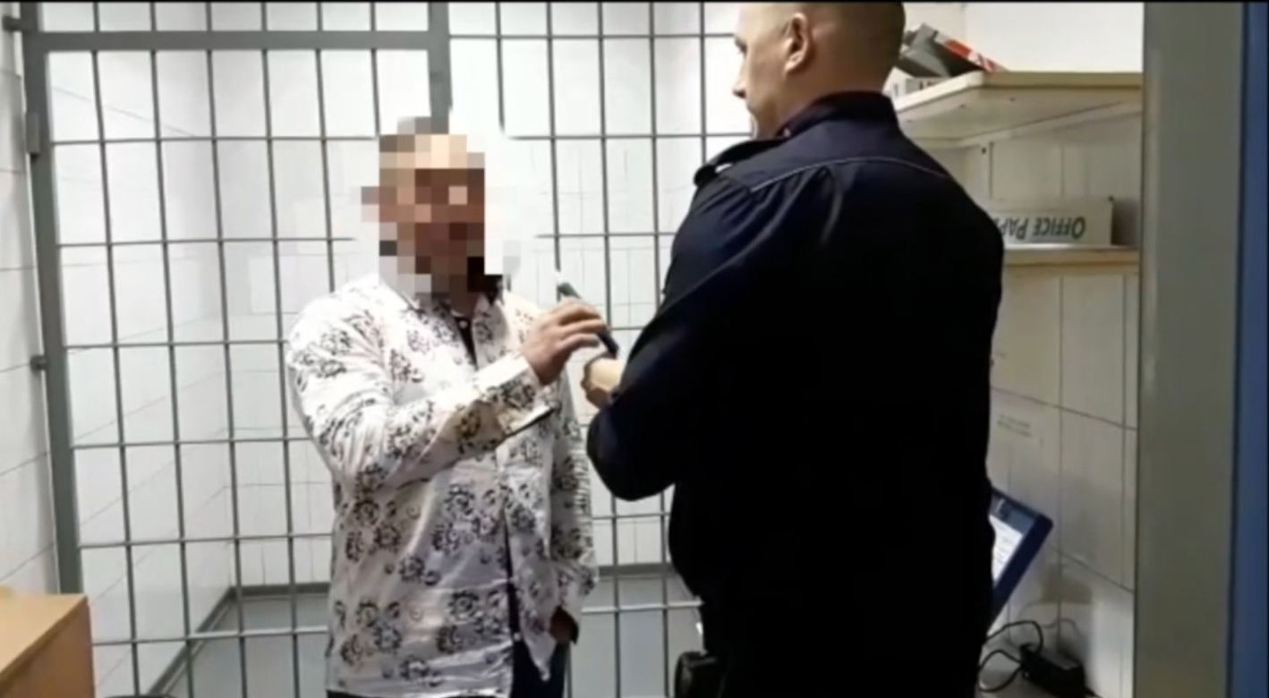Chciał uciec rozjeżdżając policjanta, został zatrzymany