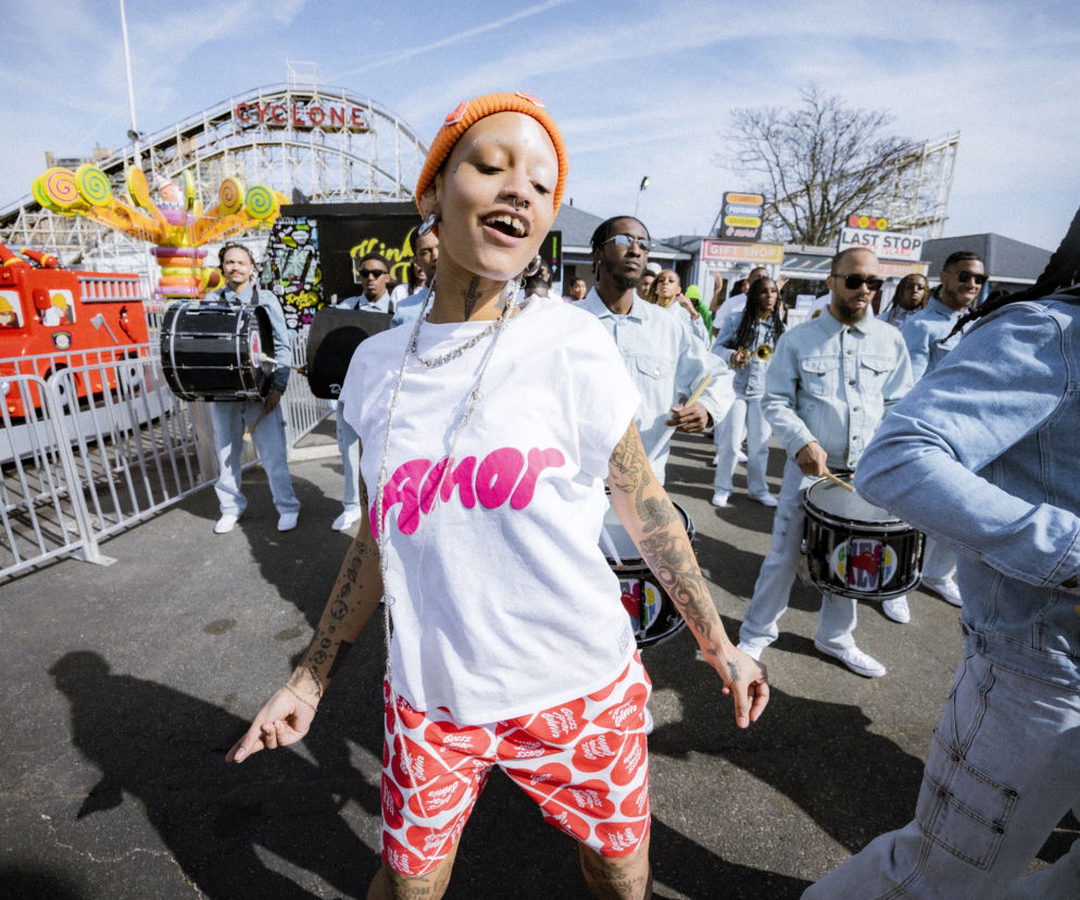 GUESS Originals x J Balvin Amor