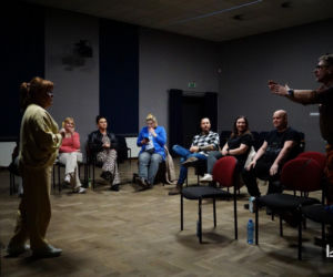 Warsztaty aktorskie prowadzi doświadczony aktor Jerzy Michalski