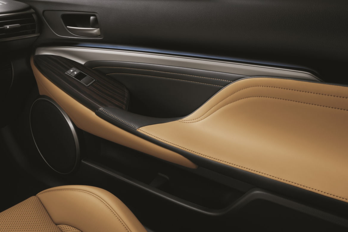 Lexus RC 300h