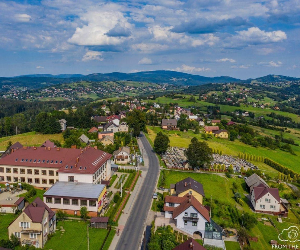 To najbardziej urokliwa wieś w Śląskiem. Ukryta w górach, zachwyca od pierwszego spojrzenia