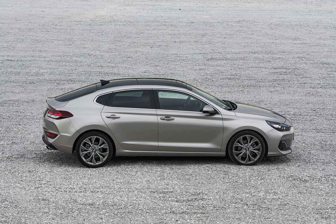 Hyundai i30 Fastback Premium 1.4 140 KM Turbo GDI 7DCT