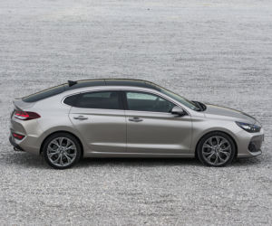 Hyundai i30 Fastback Premium 1.4 140 KM Turbo GDI 7DCT