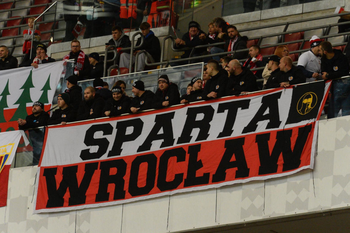 Tłumy na PGE Narodowym w Warszawie! Tak kibicowaliście podczas meczu Polska - Holandia