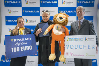 Historyczny rekord w Katowice Airport. Pani Alicja nie spodziewała się, co ją czeka na lotnisku