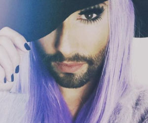 Conchita Wurst zmieniła kolor włosów
