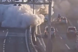 Potężny wybuch na ruchliwej trasie! Wiele ofiar