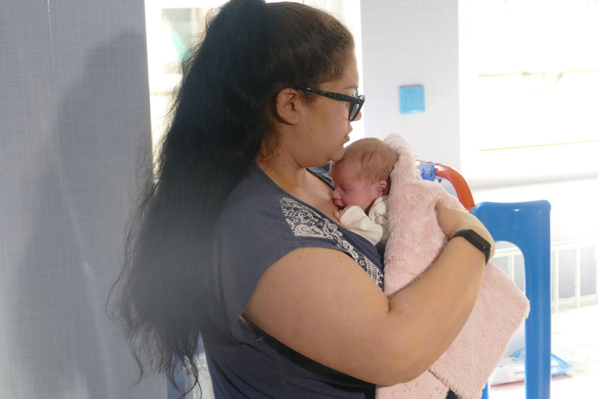 Maleńka Adalina urodziła się z 3-kilogramowym guzem